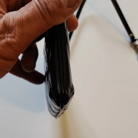 Coach Poppy Liquid Gloss Quilted Wristlet. - Picture 7 of 12